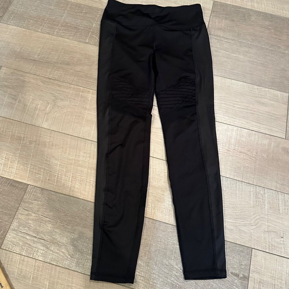 DANSKIN NOW WOMENS BLACK LEGGINGS SMALL 4/6